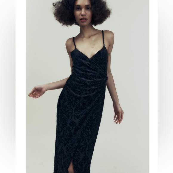 Zara Black Jacquard Dress with Rhinestone Buckle - Picture 8 of 8